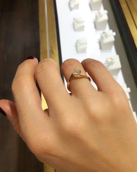 טבעת אירוסין יהלום