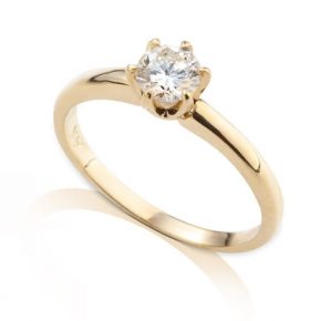 טבעת אירוסין זהב צהוב יהלום בודד