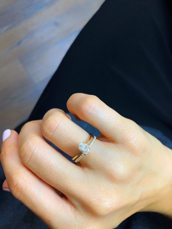 טבעת אירוסין זהב צהוב אובל