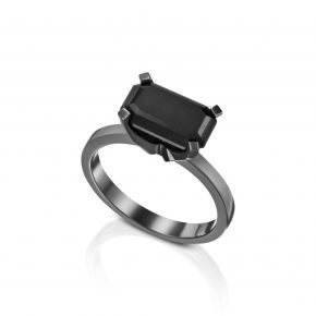 טבעת אמרלד יהלום שחור